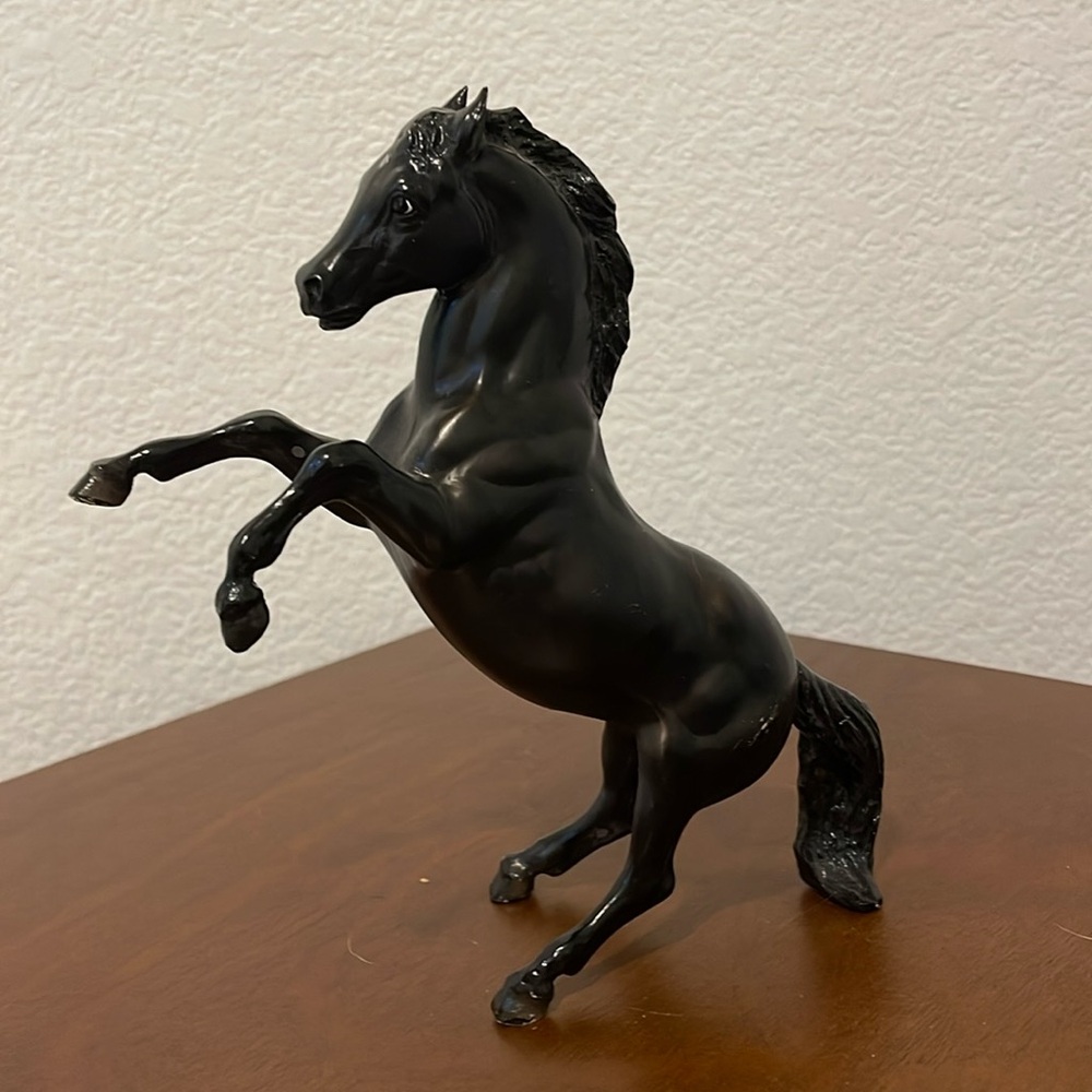 Breyer 2006 Flicka from Classic set